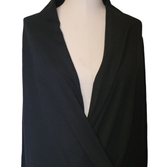 2x plus size cowl neck  open neck black pullover - Picture 2 of 5